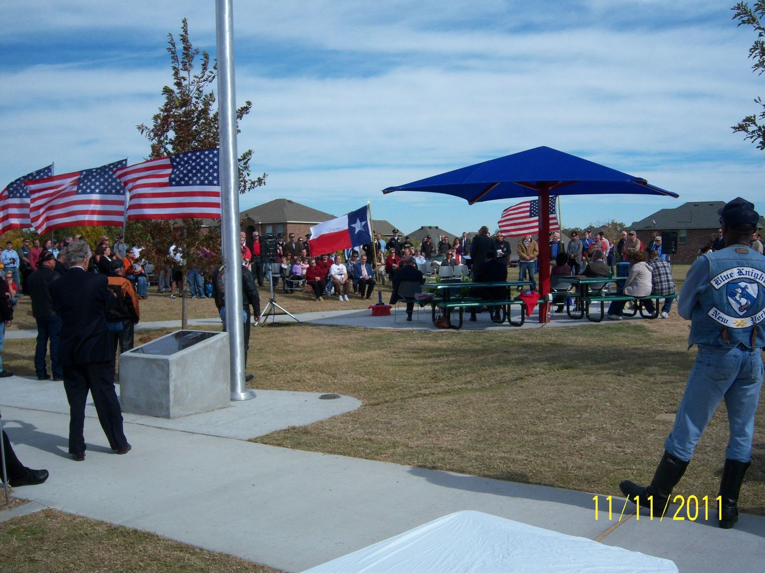 Preserve at Pecan Crk Sunray Pk Veterans Dedication 11-11-11 002.jpg