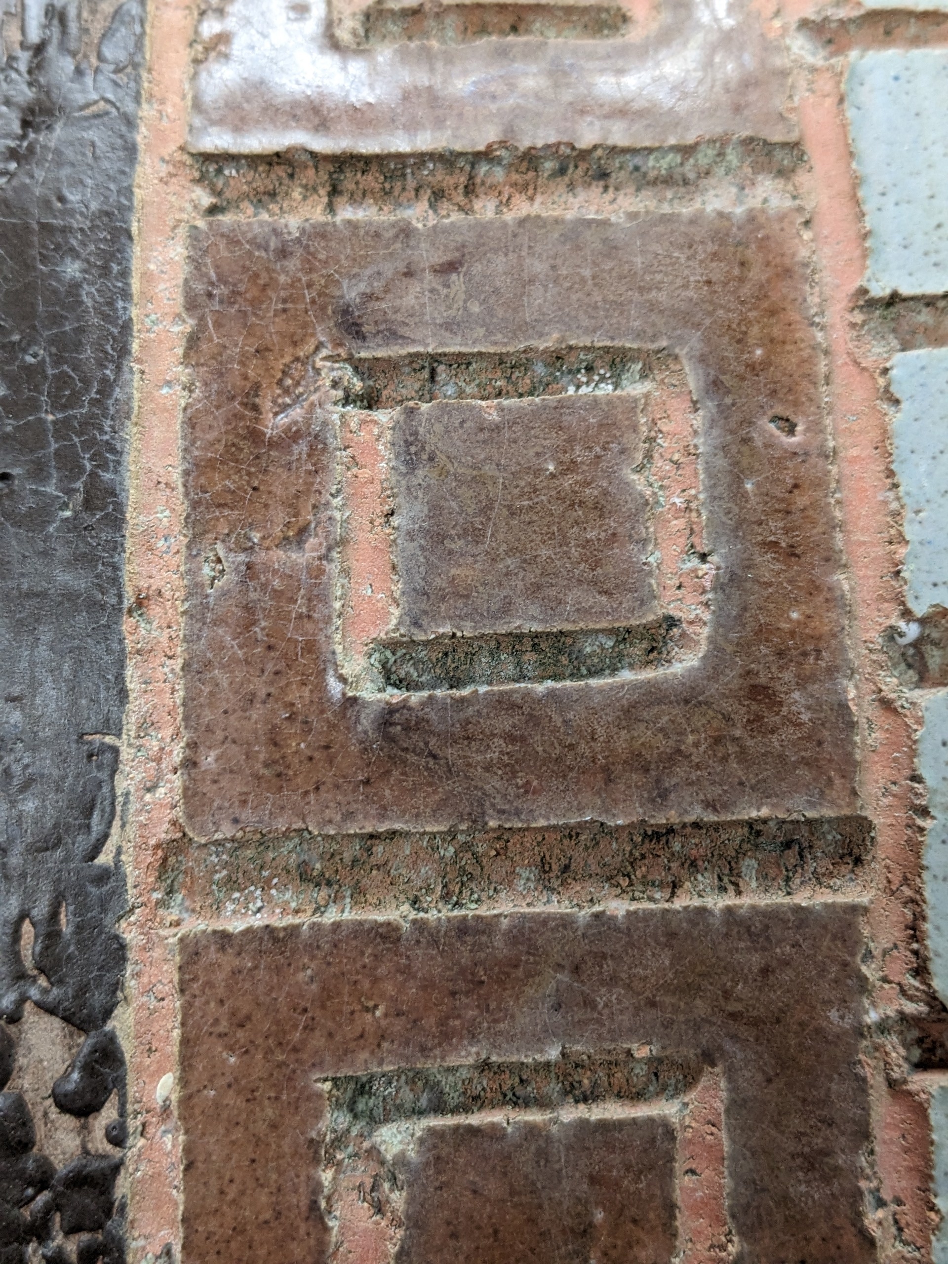 Close-up of glaze on the planter.