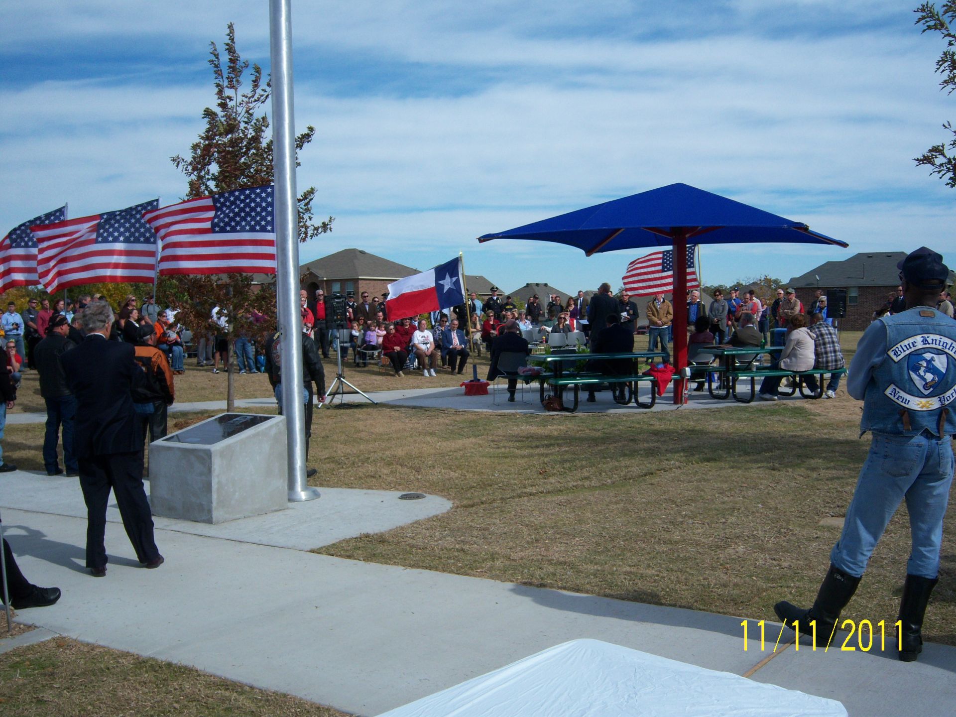 Preserve at Pecan Crk Sunray Pk Veterans Dedication 11-11-11 002.jpg