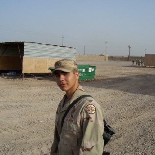 Pfc. Ernest W. Dallas in Iraq.jpg