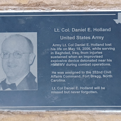 Ltc Daniel Holland.jpg