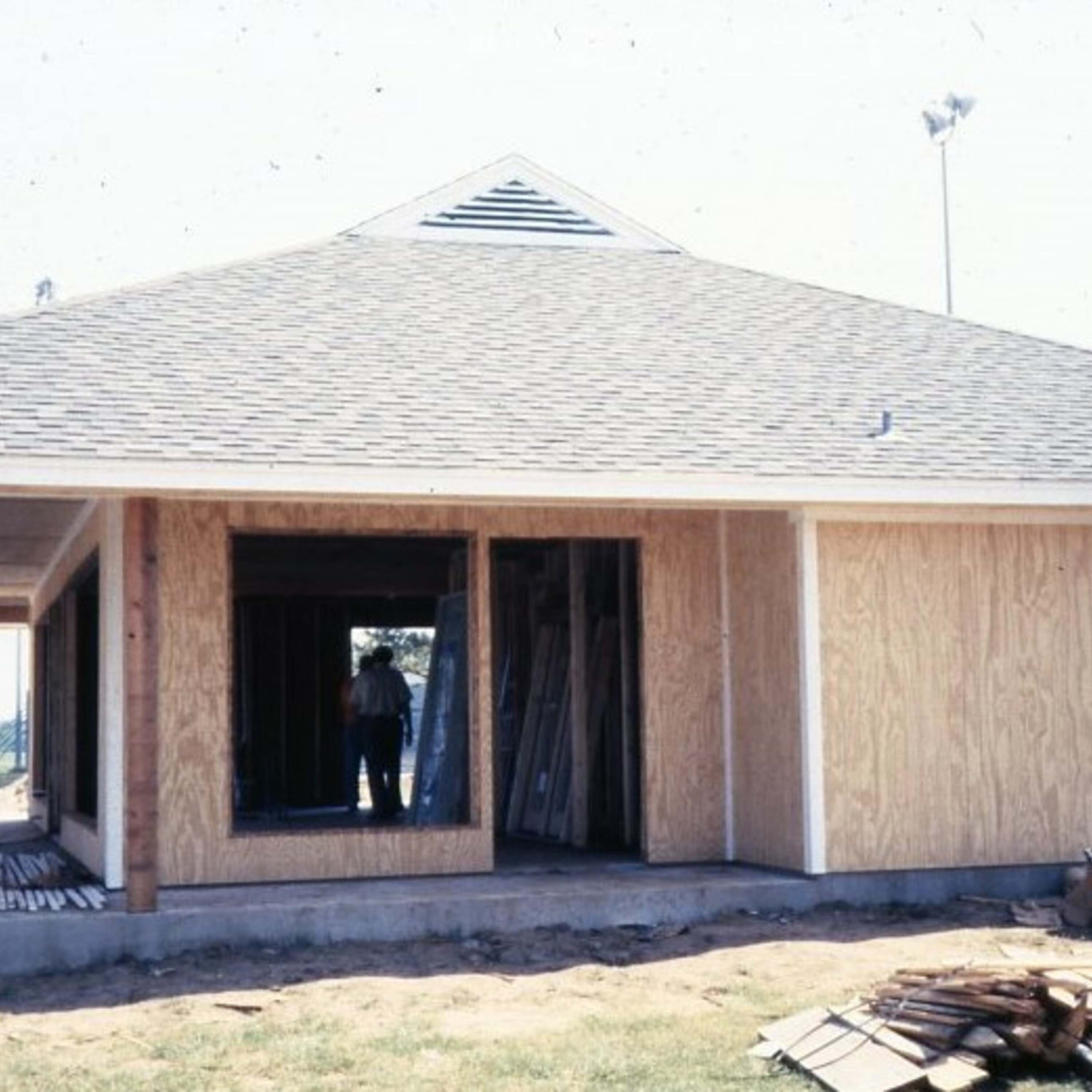 Goldfield Construction 1988.jpg