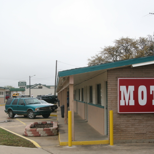 Holiday Lodge Motel