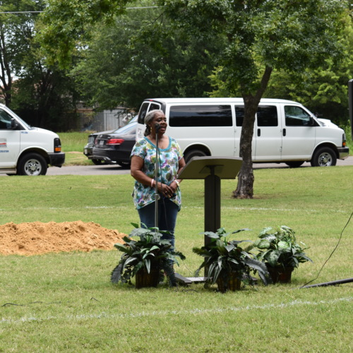 Marjorie Young, Sprayground ground breaking.JPG