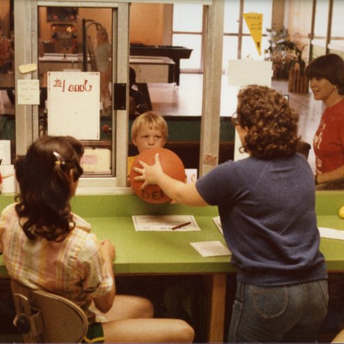 Inside Denia Recreation Center 1983.jpg