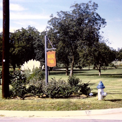 Moore Park Sign - 1971.JPG