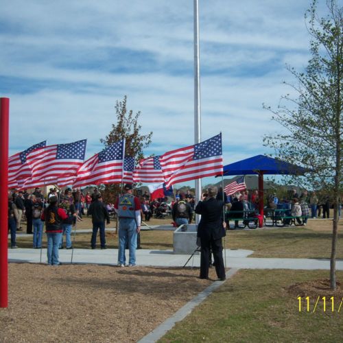 Preserve at Pecan Crk Sunray Pk Veterans Dedication 11-11-11 001.jpg