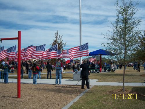 Preserve at Pecan Crk Sunray Pk Veterans Dedication 11-11-11 001.jpg