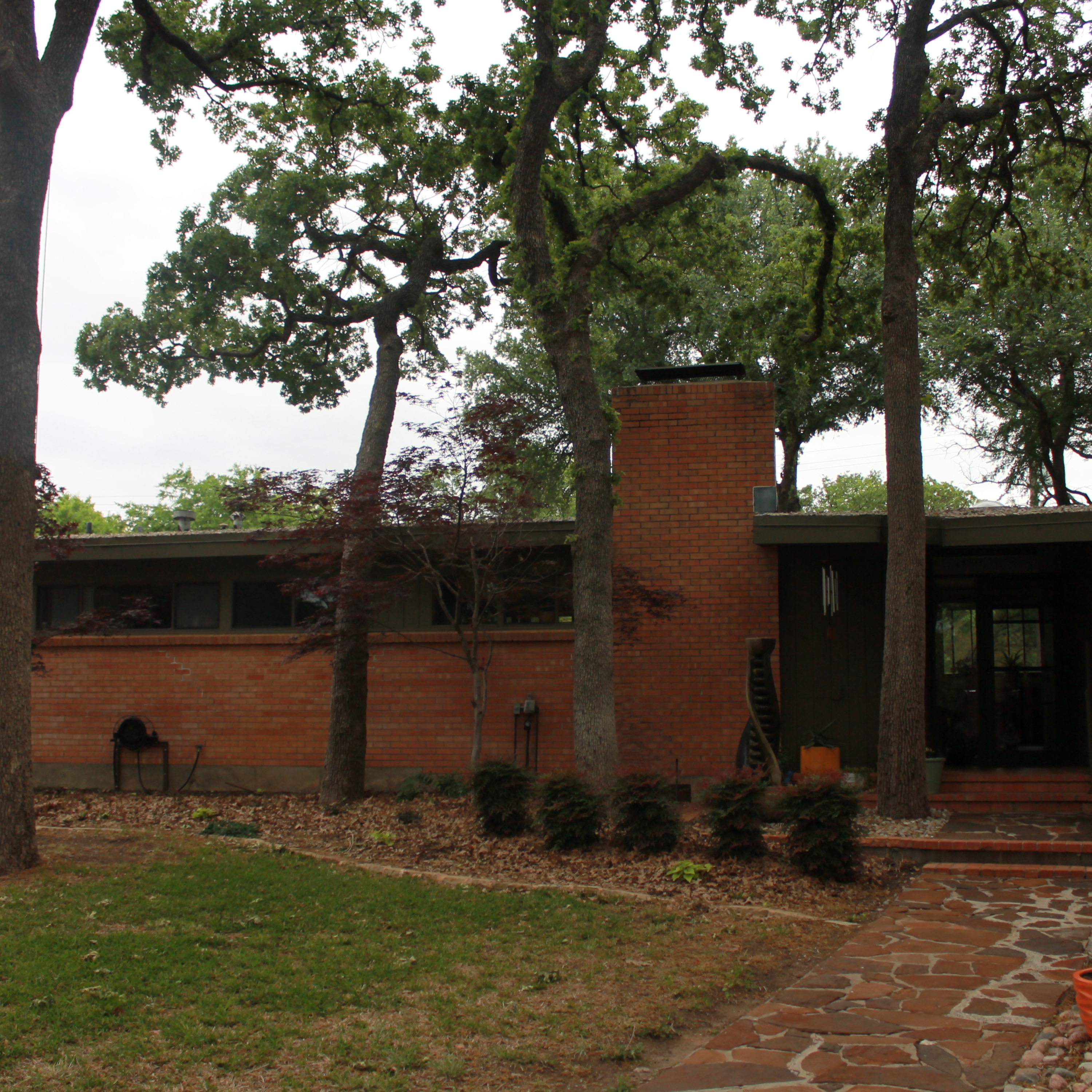 2023_04_19_403 Mimosa St (95).JPG